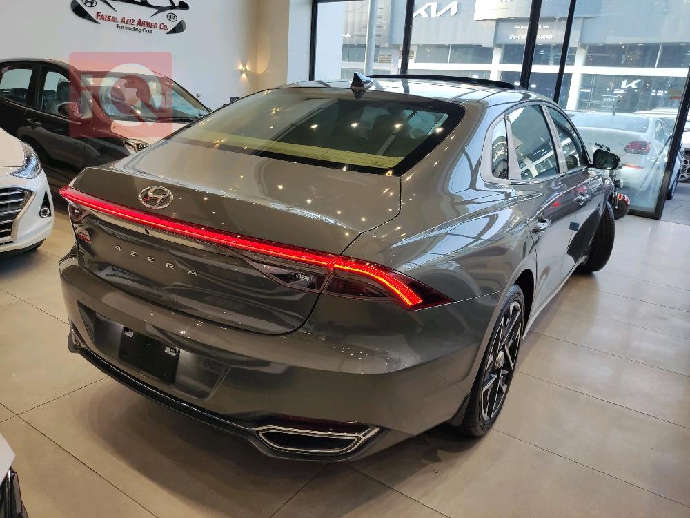 Hyundai Azera